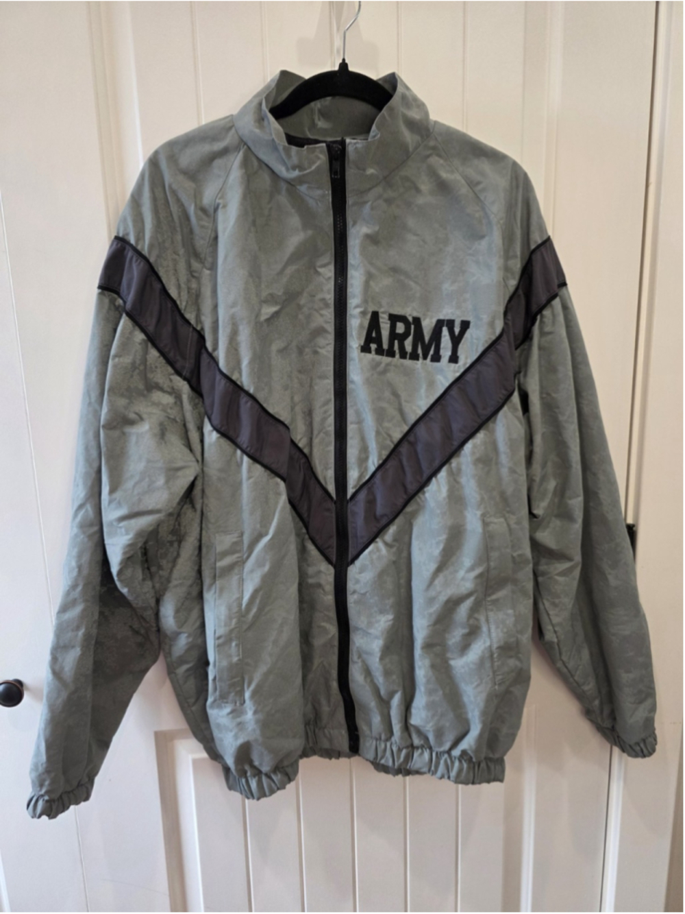 US Army IPFU Physical Training Jacket Reflective Windbreaker L /Long Streetwear - Picture 2 of 12